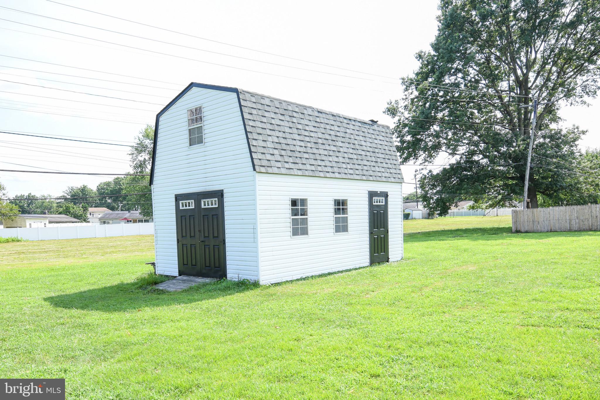 44 Gun Road Levittown, PA 19057 - Photo 14 of 18