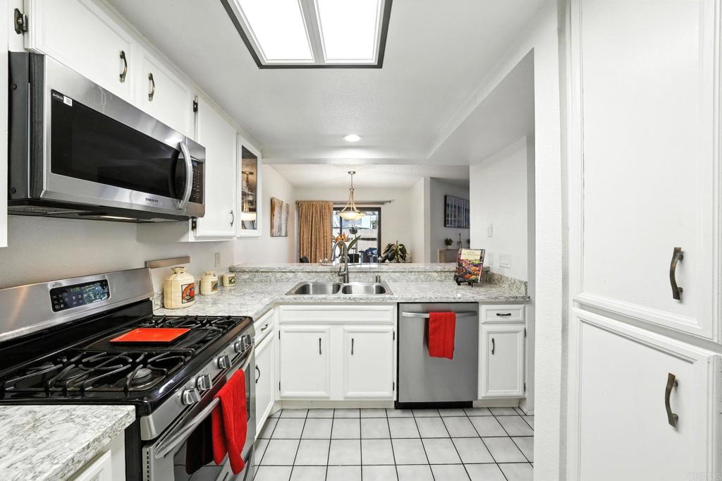 1526 Granite Hills Drive, Unit C El Cajon, CA 92019 - Photo 11 of 35