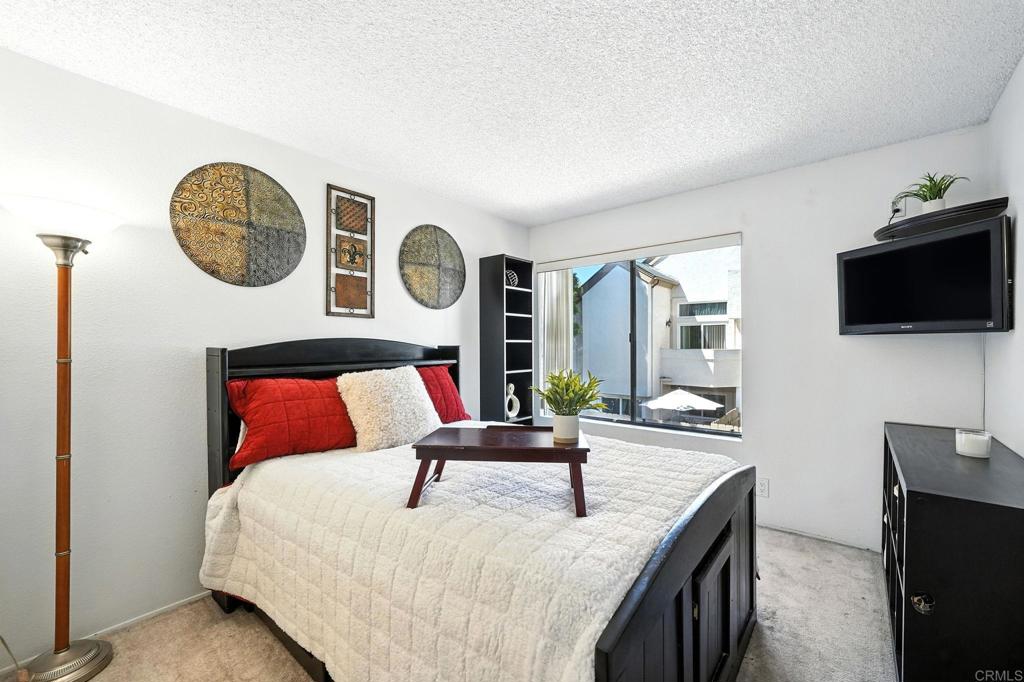 1526 Granite Hills Drive, Unit C El Cajon, CA 92019 - Photo 18 of 35