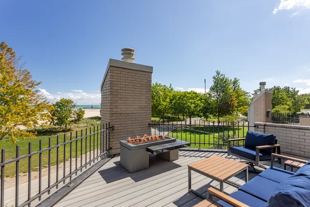 a outdoor view with sitting space