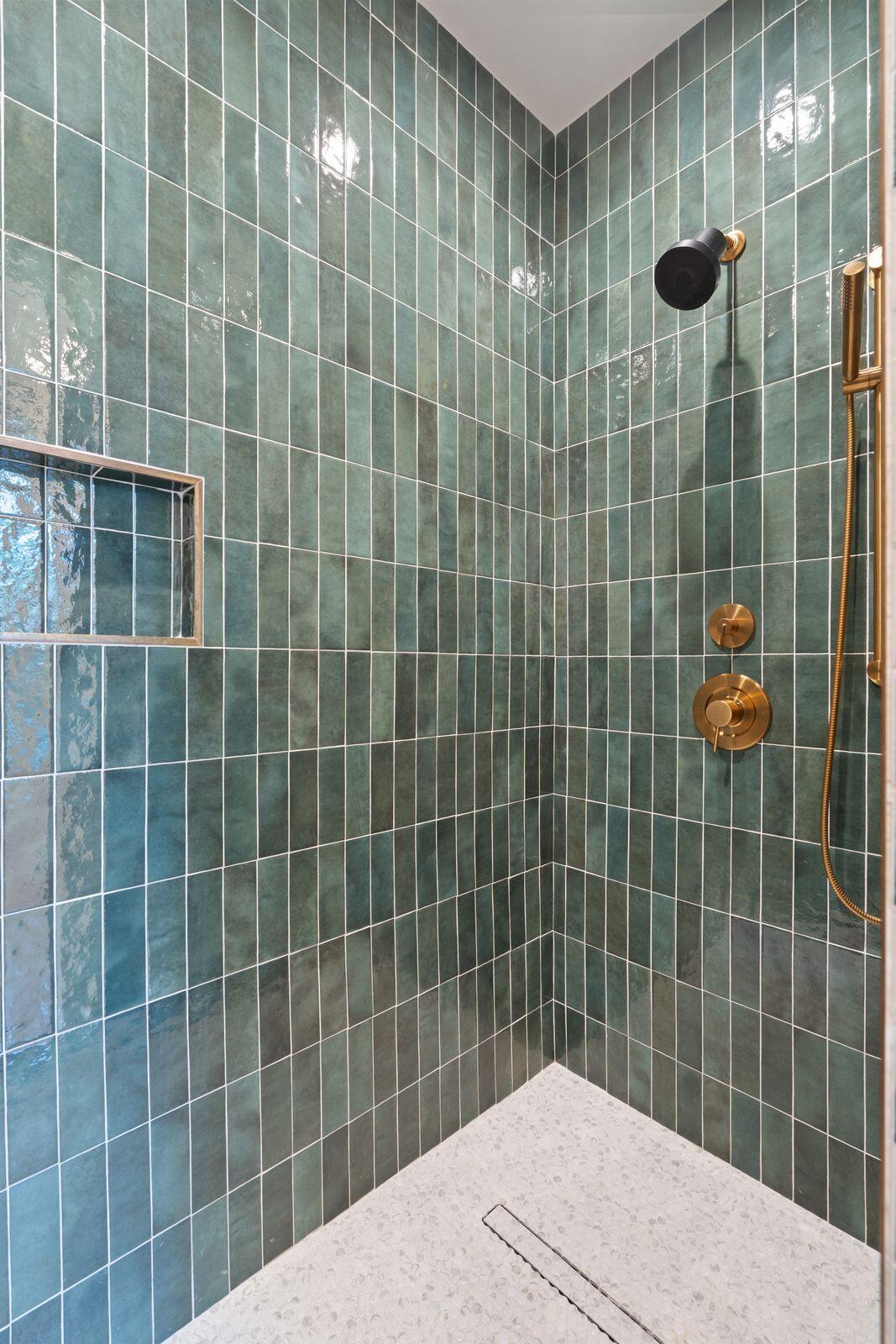 38 Nicholson Street Charleston, SC 29407 - Photo 70 of 81 Guest House shower