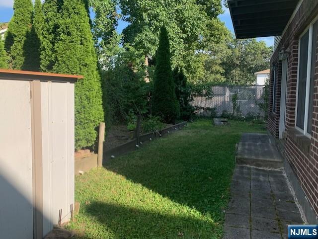 279 Slocum Way Fort Lee, NJ 07024 - Photo 19 of 20 a view of a backyard with pathway