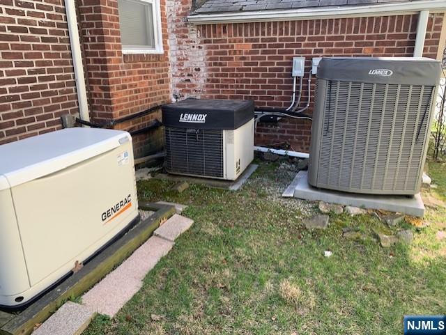 279 Slocum Way Fort Lee, NJ 07024 - Photo 20 of 20 a view of a pathway of a building with wooden fence