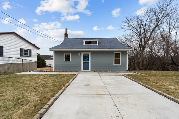 $3,000 | 12 Circle Drive, Weymouth, MA 02188