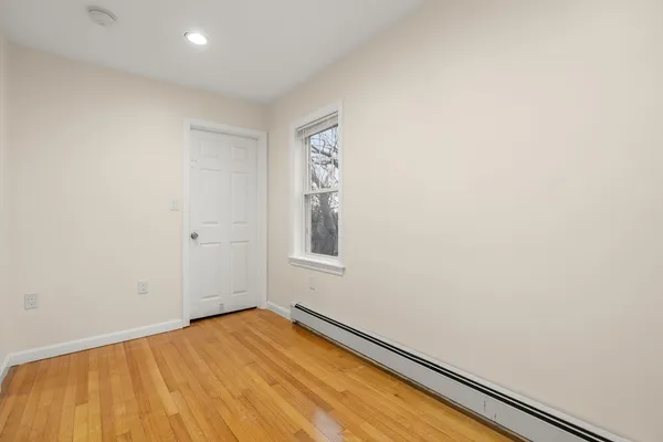 $3,000 | 12 Circle Drive, Weymouth, MA 02188