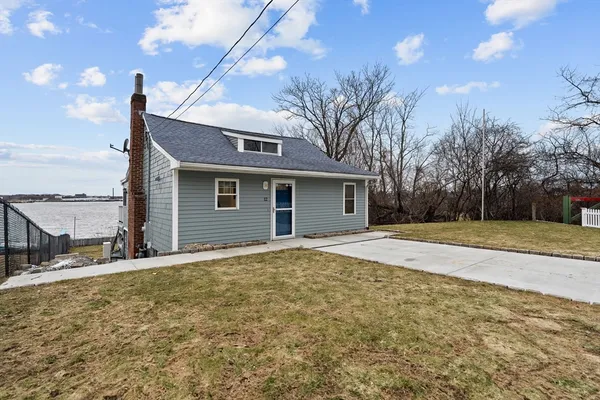 $3,000 | 12 Circle Drive, Weymouth, MA 02188
