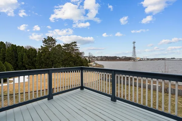 $3,000 | 12 Circle Drive, Weymouth, MA 02188