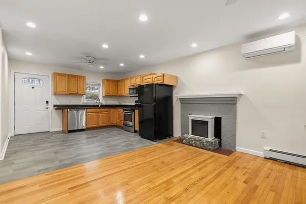 $3,000 | 12 Circle Drive, Weymouth, MA 02188