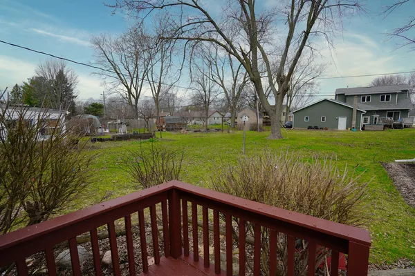 $279,900 | 615 Best Avenue, DeKalb, IL 60115