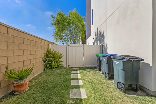 a backyard of a house