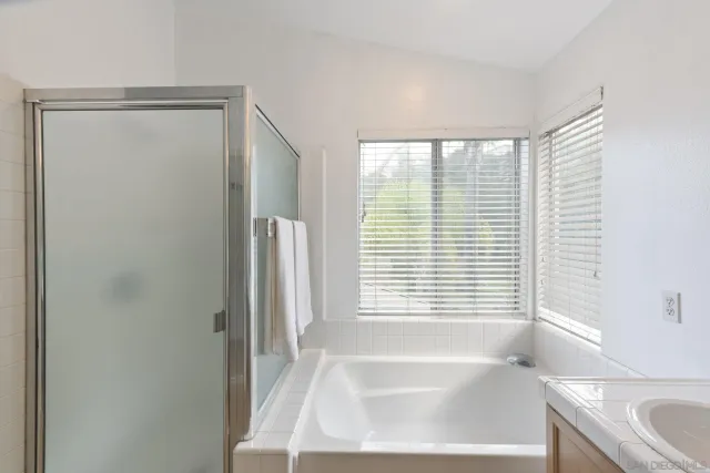 $5,500 | 11927 Dapple Way, San Diego, CA 92128