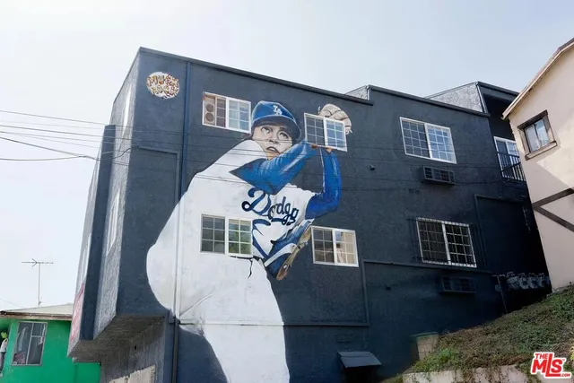 $2,225 | 1234 Sunset Boulevard, Unit A, Los Angeles, CA 90026