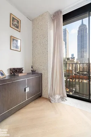 $2,690,000 | 16 West 40th Street, Unit 19C | Bryant Park