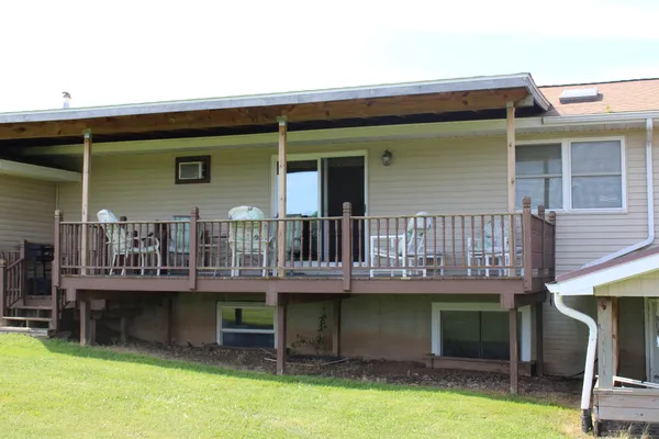 $480,000 | 2812 Shoreline Drive, Lupton, MI 48635