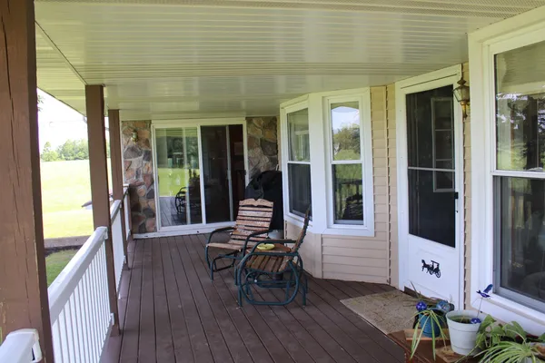 $480,000 | 2812 Shoreline Drive, Lupton, MI 48635