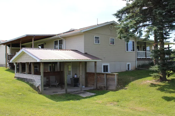 $480,000 | 2812 Shoreline Drive, Lupton, MI 48635