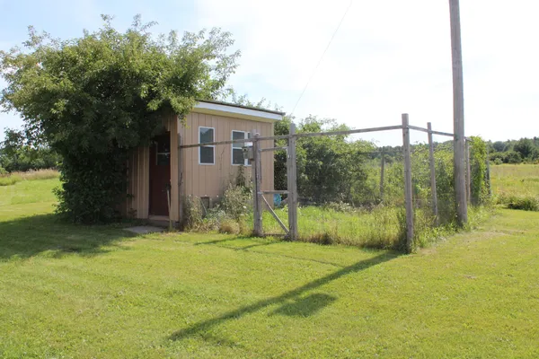 $480,000 | 2812 Shoreline Drive, Lupton, MI 48635