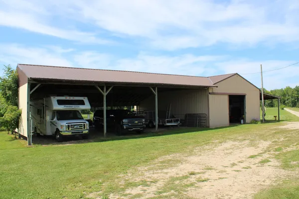 $480,000 | 2812 Shoreline Drive, Lupton, MI 48635