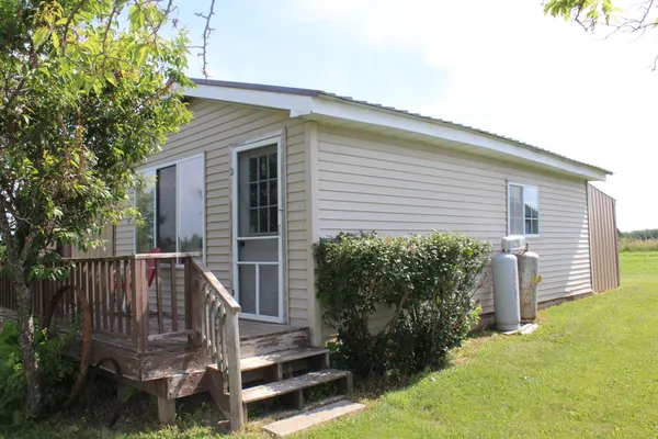 $480,000 | 2812 Shoreline Drive, Lupton, MI 48635