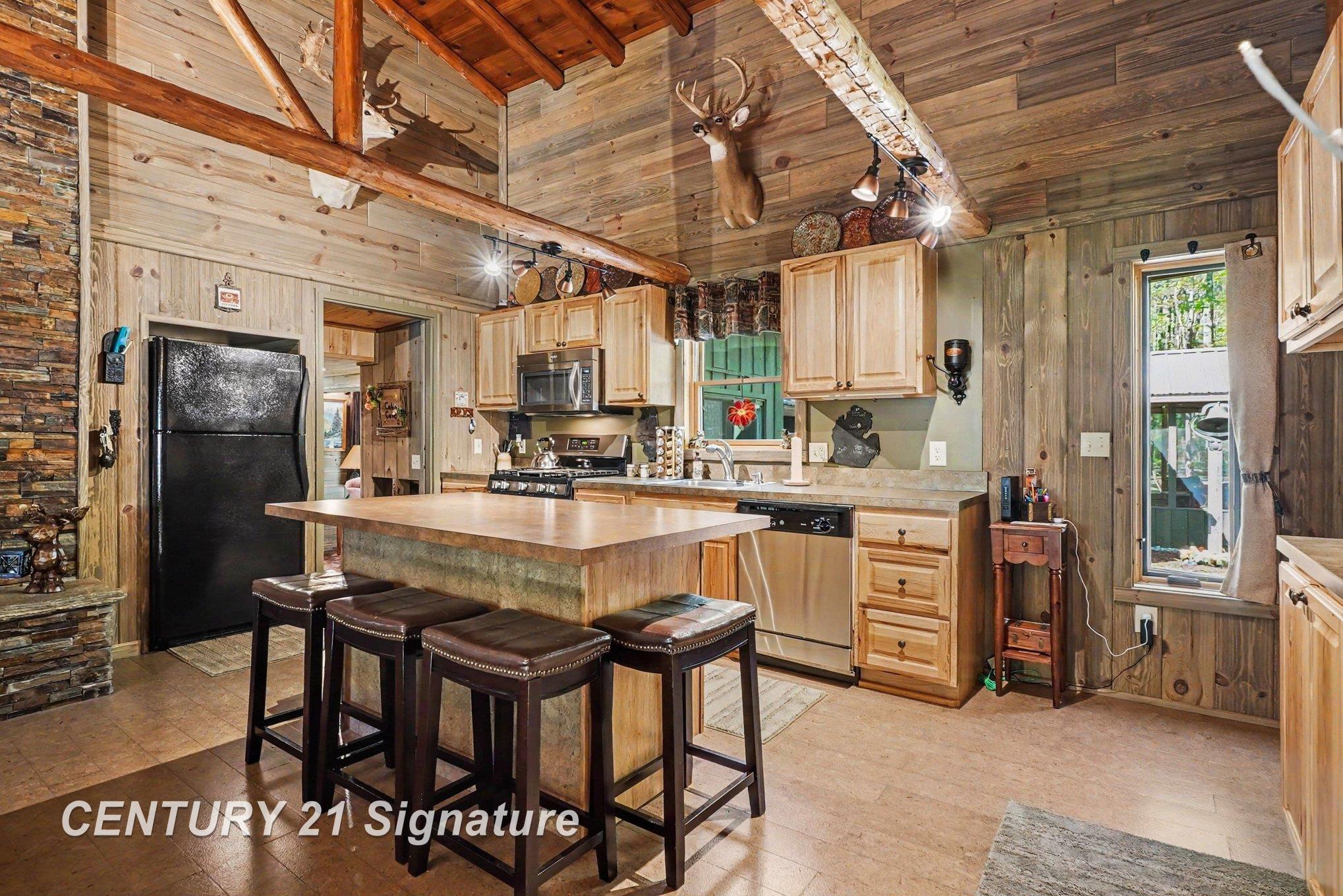 5757 Oak Road Rose City, MI 48654 - Photo 8 of 39