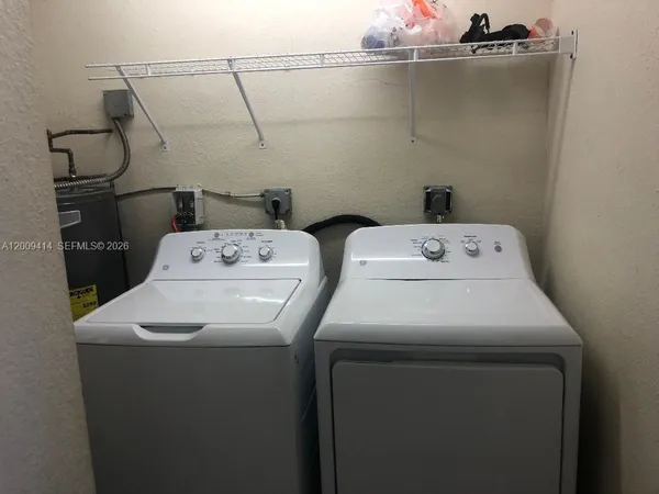 $2,900 | 3321 Southwest 91 Avenue, Unit 3321, Miami, FL 33165