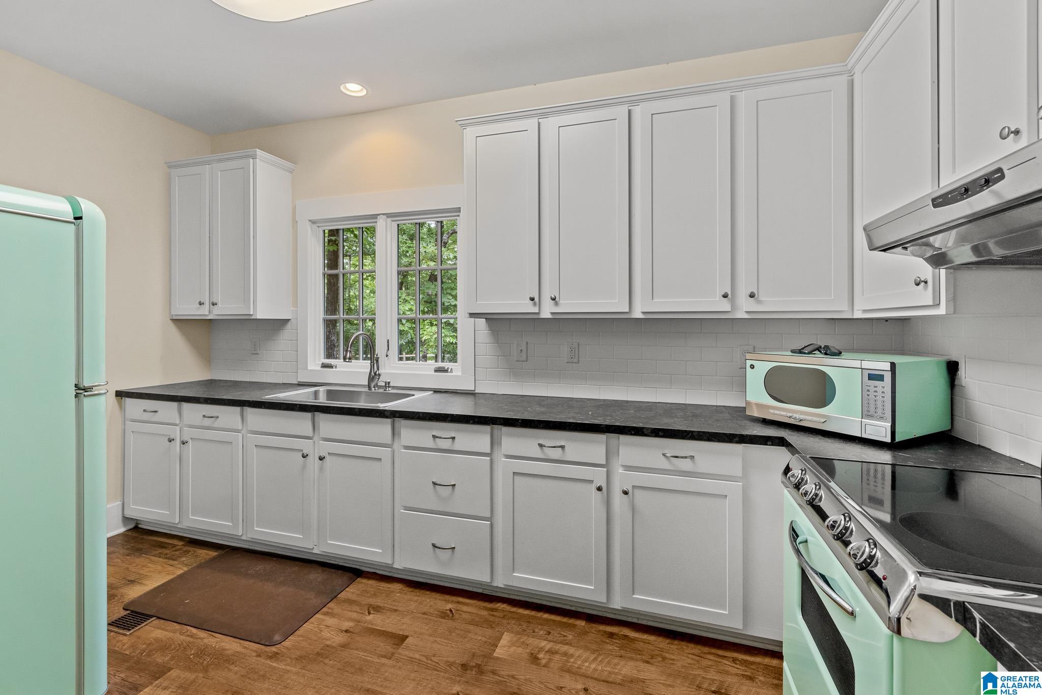 2055 Ridge Lake Drive Birmingham, AL 35244 - Photo 79 of 99