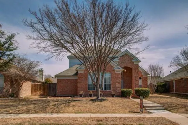 $2,195 | 6908 Chateau Drive, Frisco, TX 75035