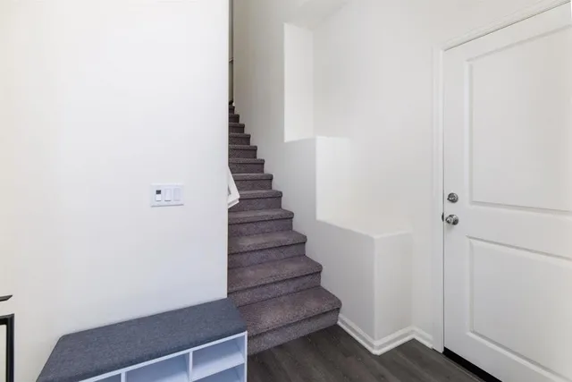 $700,000 | 953 Radcliffe Trail, Vista, CA 92081