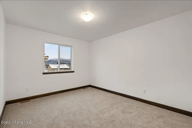 $579,900 | 2613 East Cinder Avenue, Post Falls, ID 83854