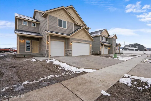 $579,900 | 2613 East Cinder Avenue, Post Falls, ID 83854