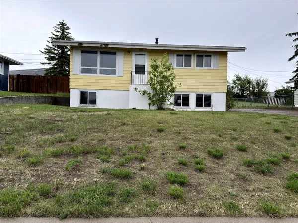 $199,000 | 437 Mountain View Boulevard, Cut Bank, MT 59427