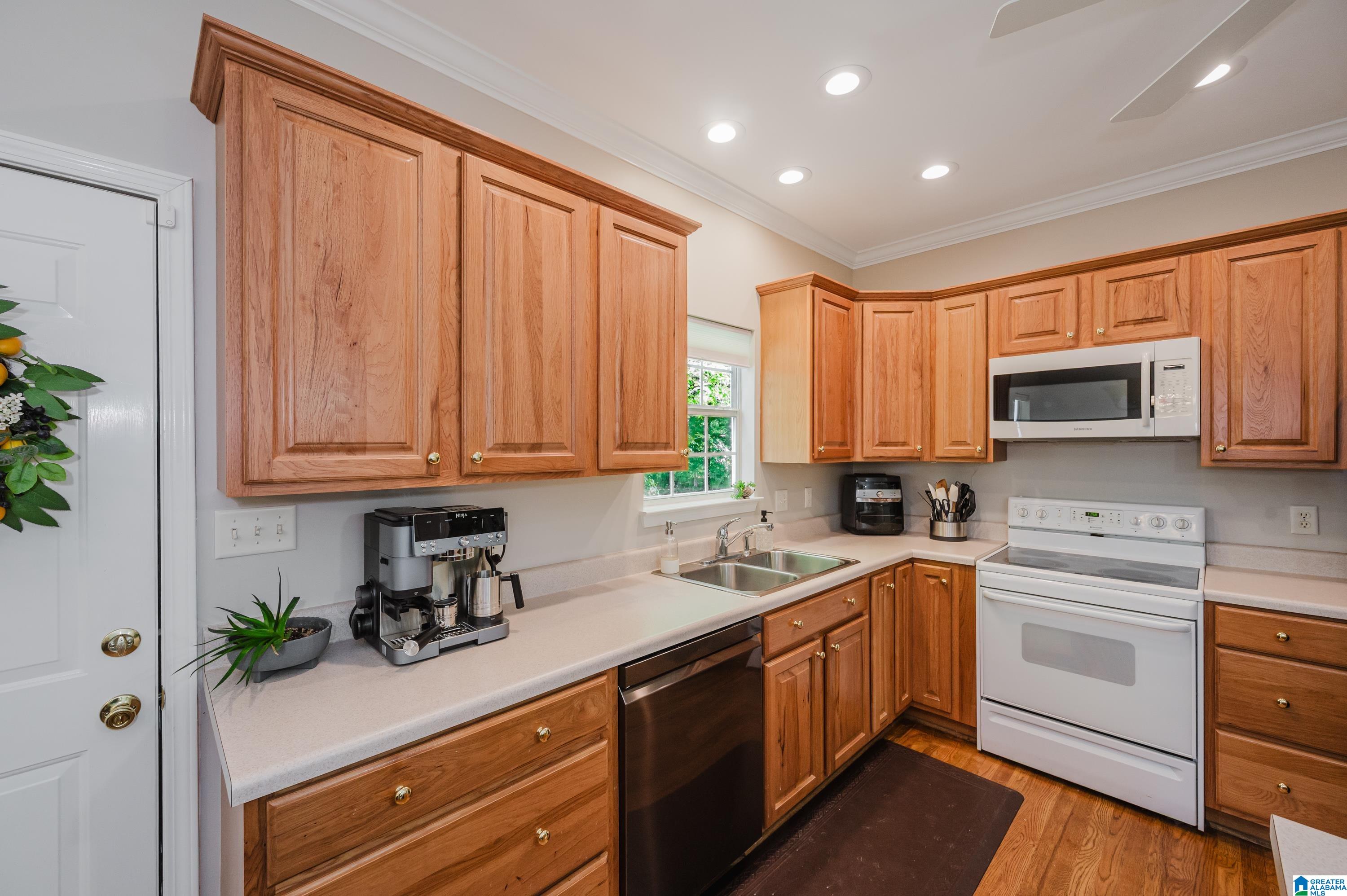 1652 Morton Road Warrior, AL 35180 - Photo 14 of 58