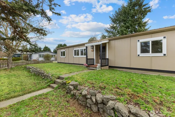 $443,950 | 914 Nottingham Drive Southeast, Olympia, WA 98503