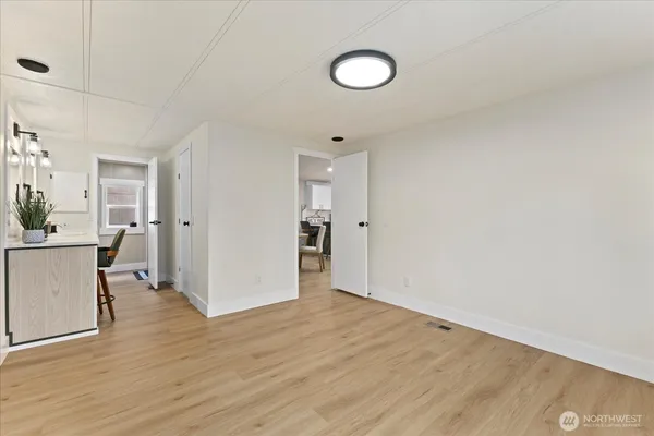 $443,950 | 914 Nottingham Drive Southeast, Olympia, WA 98503