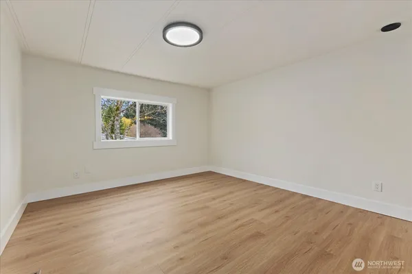 $443,950 | 914 Nottingham Drive Southeast, Olympia, WA 98503