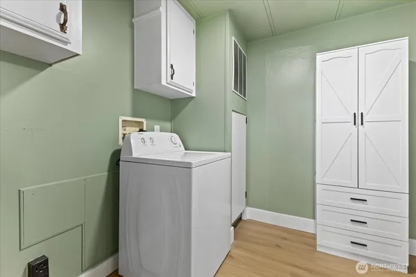 $443,950 | 914 Nottingham Drive Southeast, Olympia, WA 98503