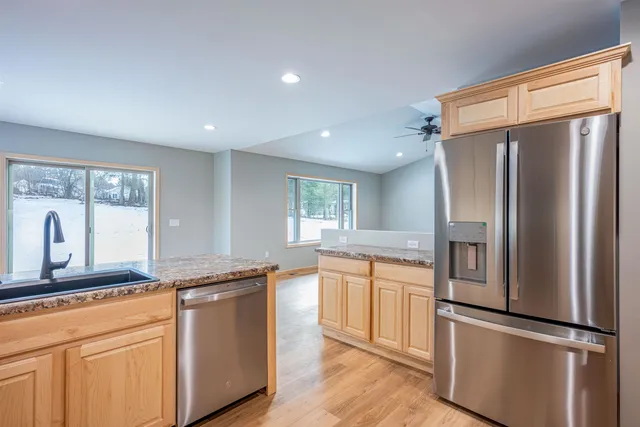 $459,000 | 1618 Michigan Avenue, Wisconsin Dells, WI 53965