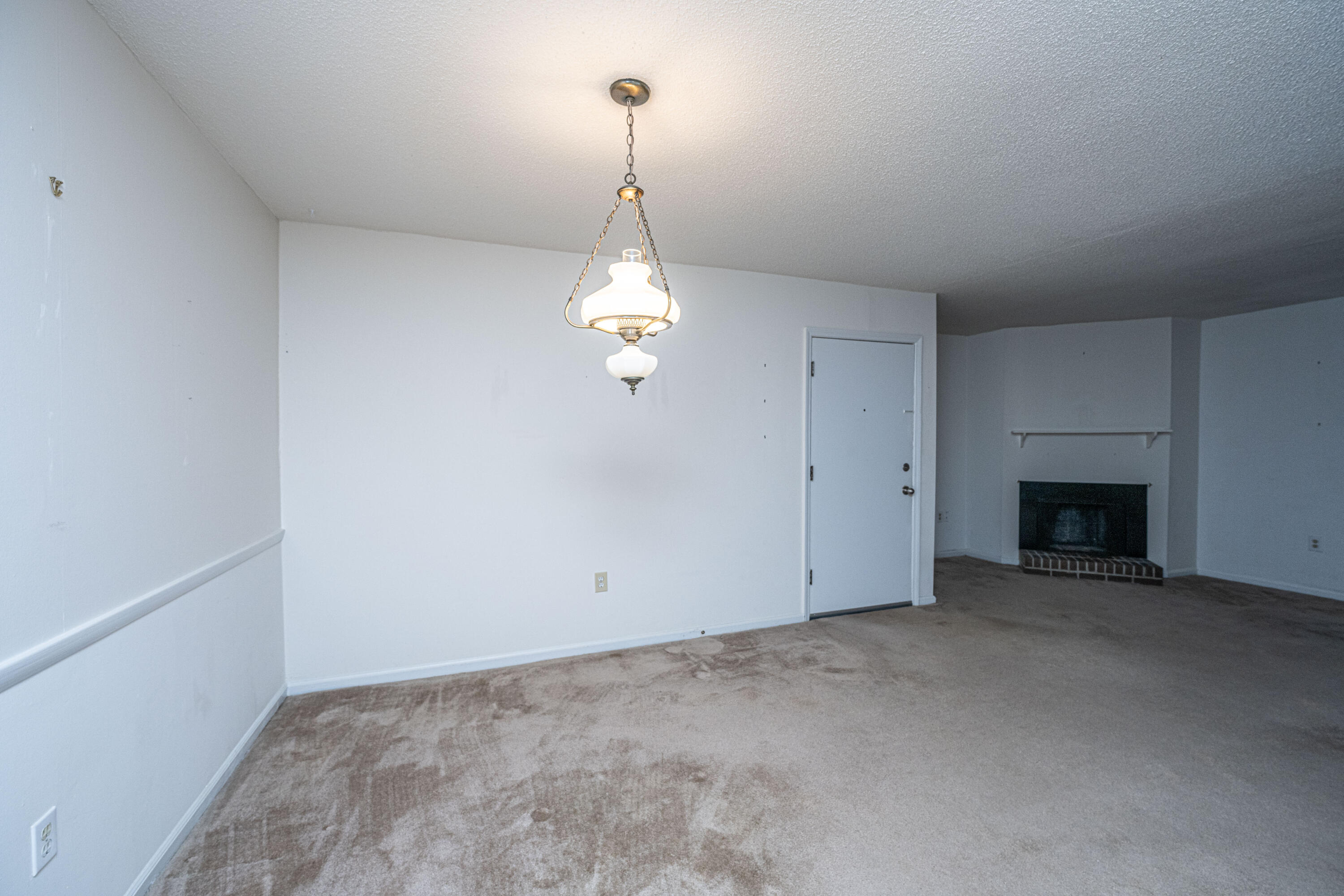 1402 Camp Road, Unit 13D Charleston, SC 29412 - Photo 12 of 20 1402CampRdUnit13-D016