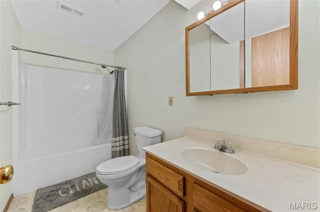 $219,000 | 221 James Street, Bethalto, IL 62010