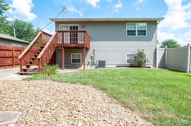 $219,000 | 221 James Street, Bethalto, IL 62010