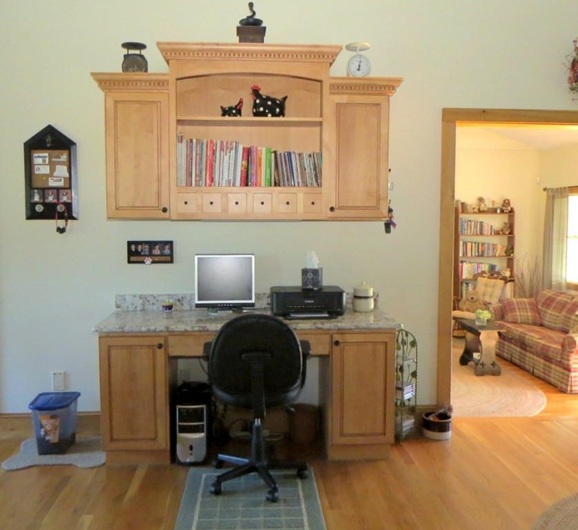 272 Old Harbor Road Westport, MA 02790 - Photo 17 of 30 Gallery Image 17