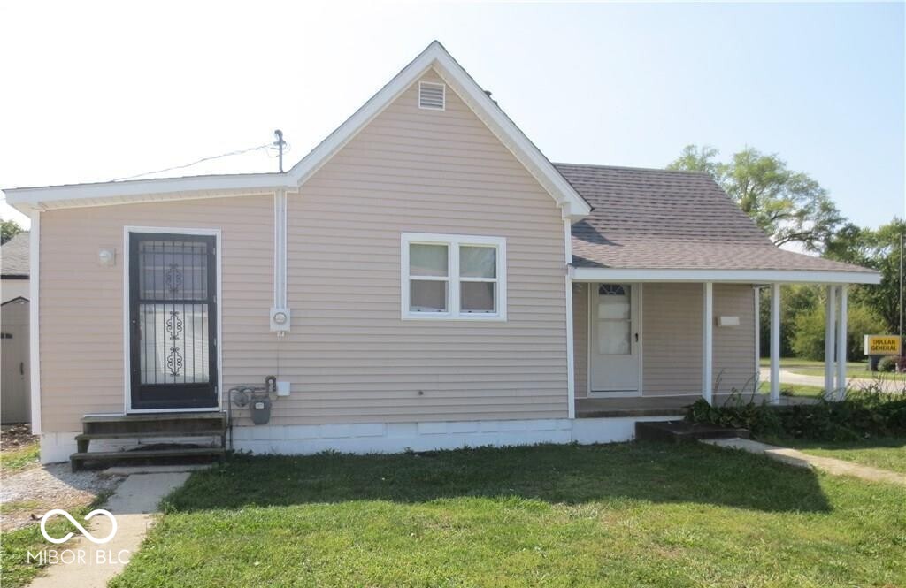 1117 South Lebanon Street Lebanon, IN 46052 - Photo 3 of 15