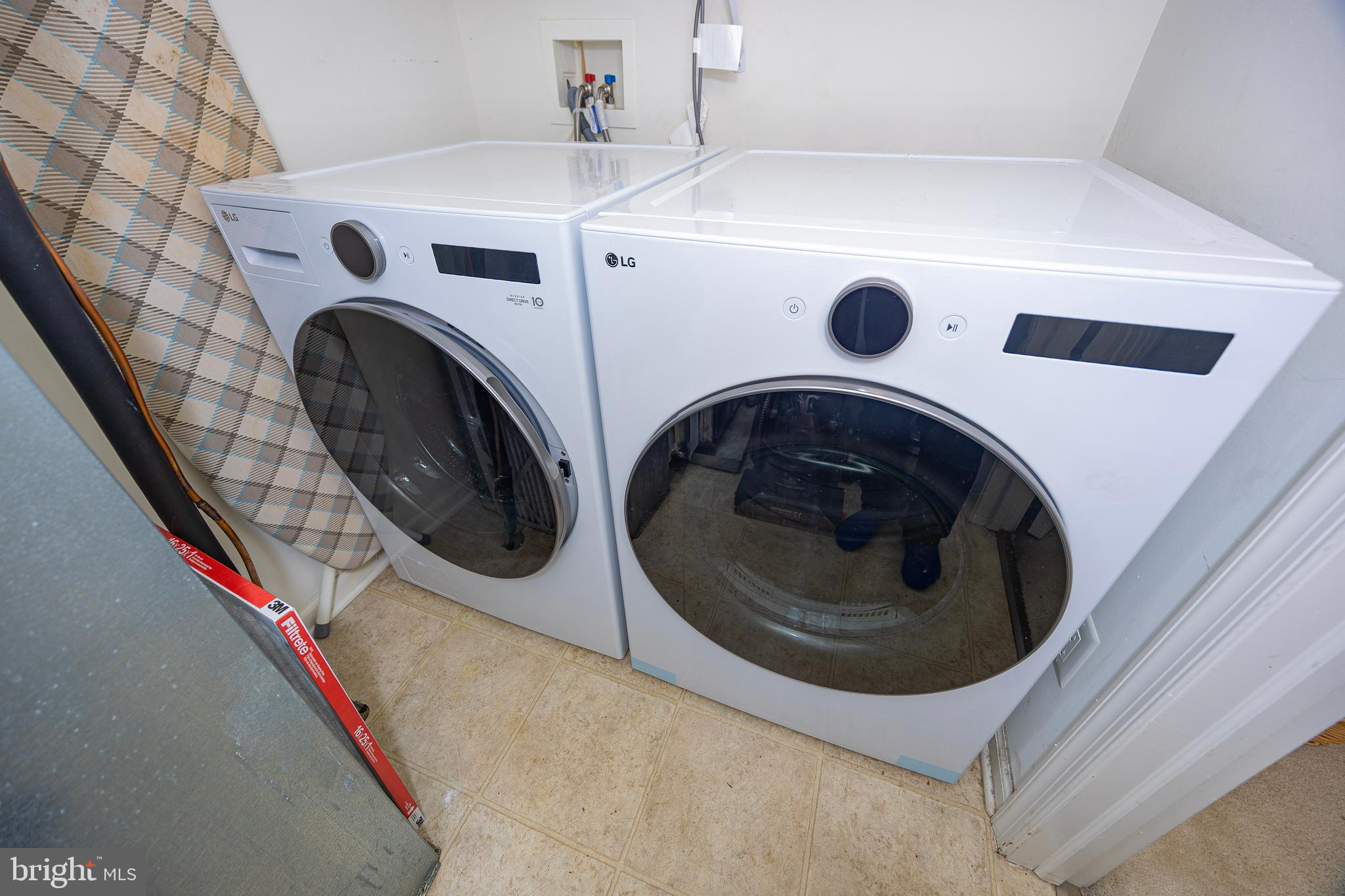 36 Old Cedarbrook Road Wyncote, PA 19095 - Photo 34 of 42