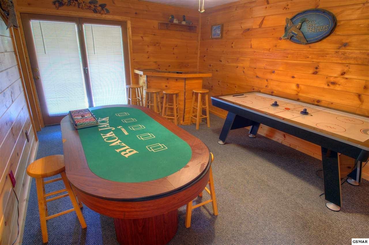 2114 Rabbit Point Way, Unit TAILFEATHERS Sevierville, TN 37876 - Photo 19 of 25 Gallery Image 19