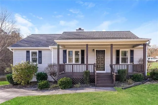 $1,785 | 6000 Southcrest Drive, Clemmons, NC 27012