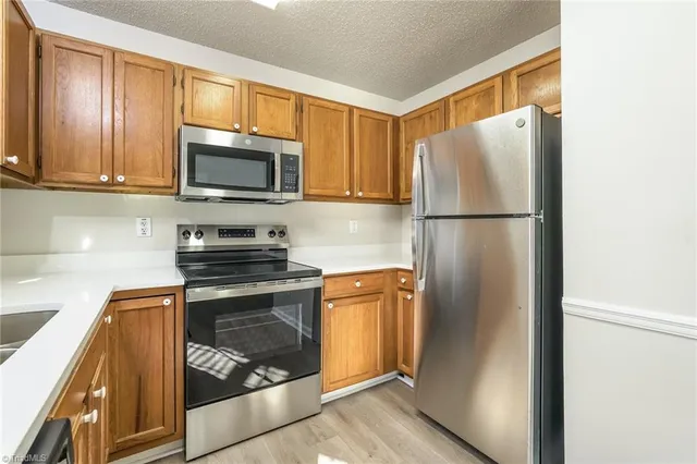 $1,785 | 6000 Southcrest Drive, Clemmons, NC 27012