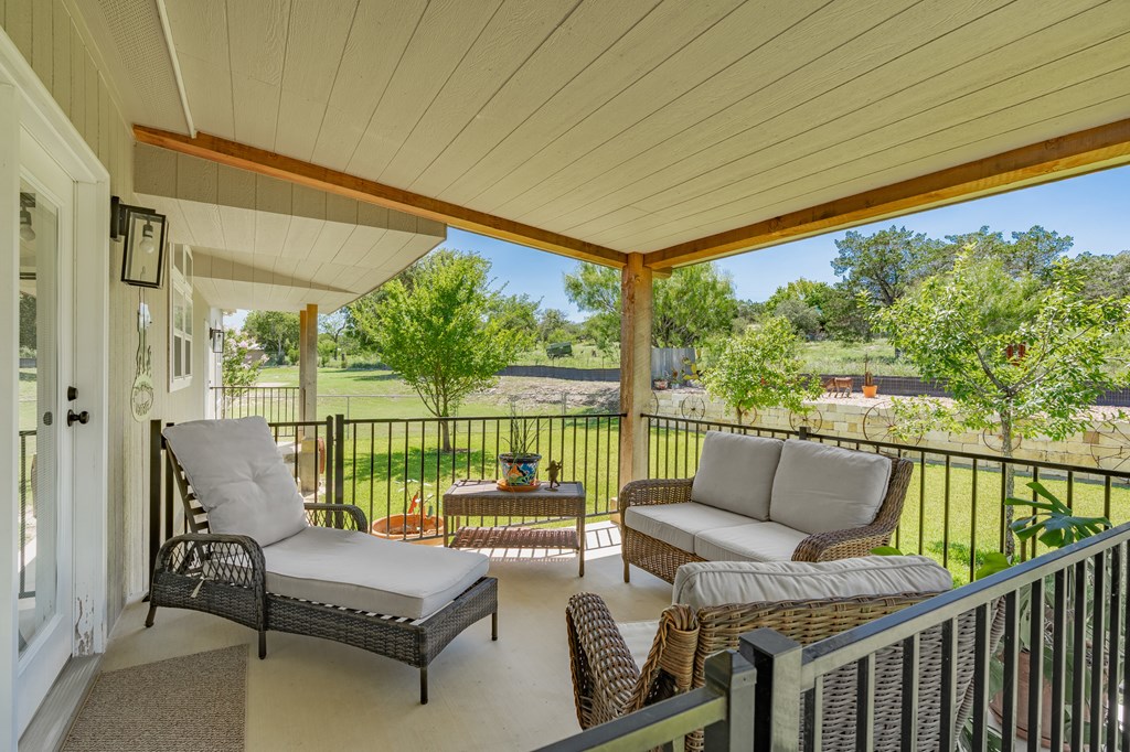 126-130 Robby Lane Kerrville, TX 78028 - Photo 47 of 76