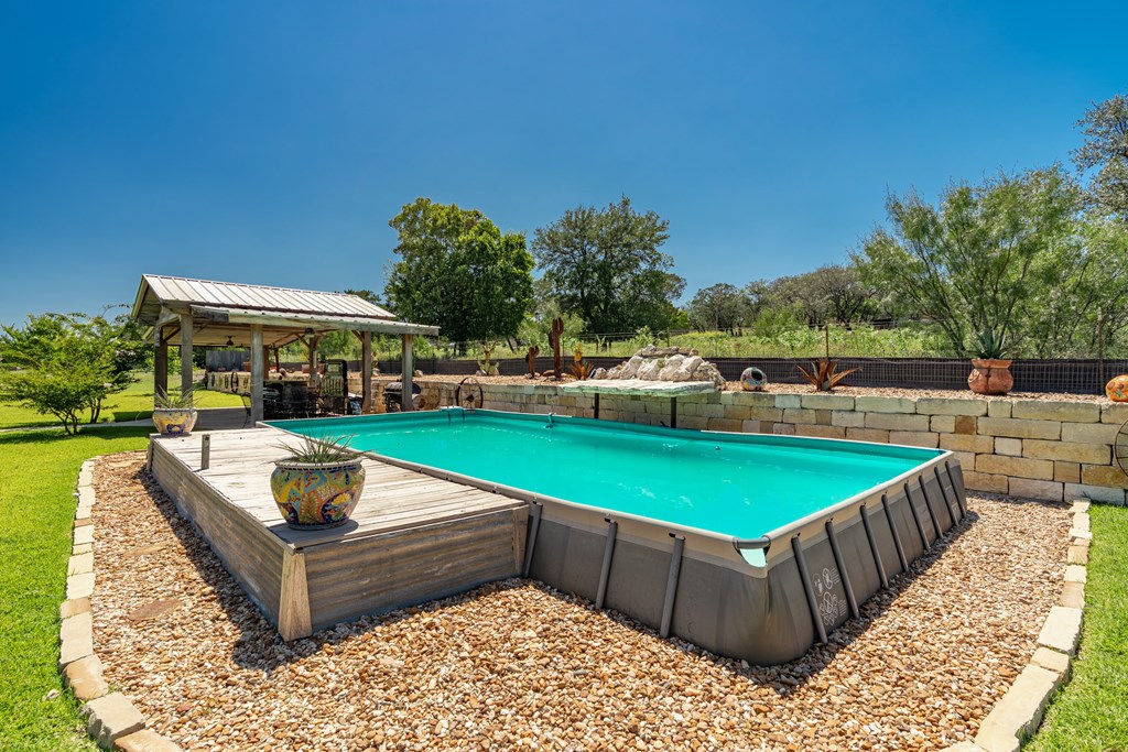 126-130 Robby Lane Kerrville, TX 78028 - Photo 48 of 76