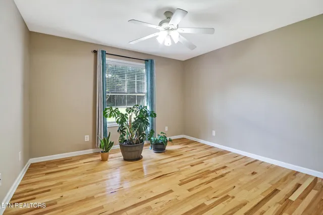 $345,900 | 338 Swallows Crossing, Grimsley, TN 38565