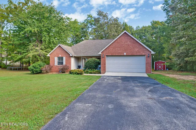 $345,900 | 338 Swallows Crossing, Grimsley, TN 38565